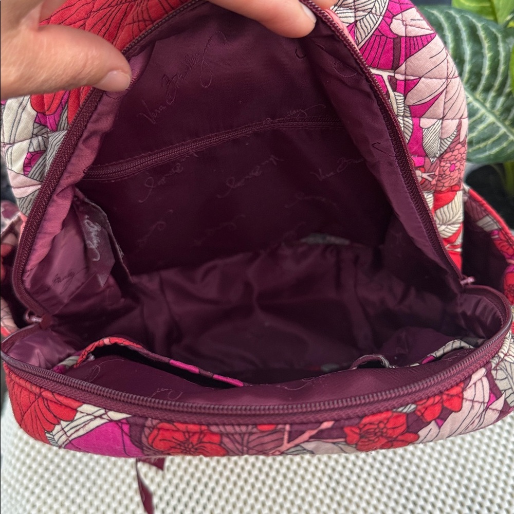 Vera Bradley Red and Pink Floral Quilted Bag - Picture 7 of 8